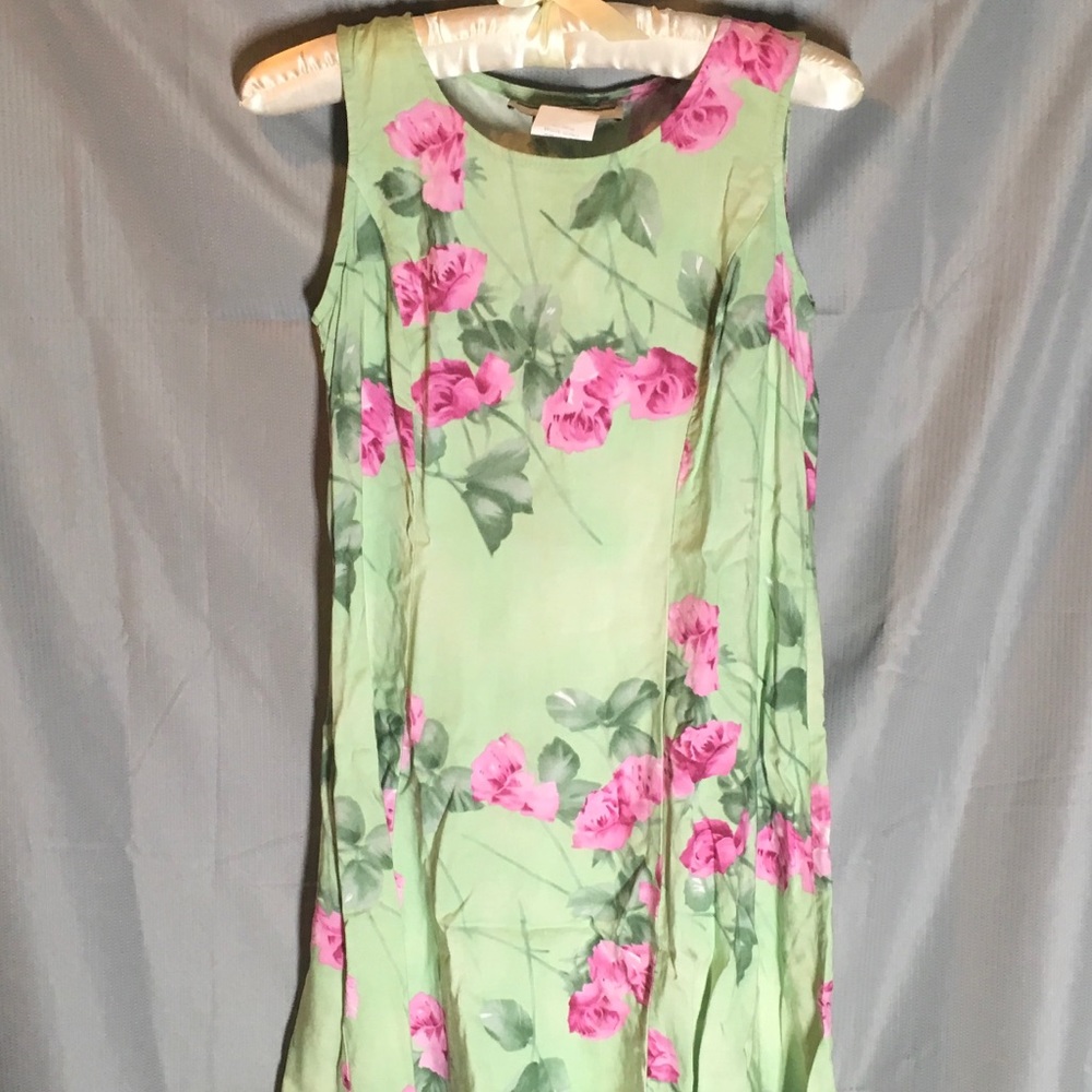 Last Chance! Donating July 1st - Sleeveless Floral Print Green Dress
